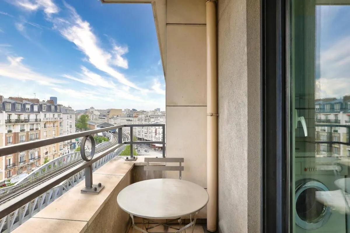 1Br Flat With Balcony View Of The Eiffel Tower Apartment Paris